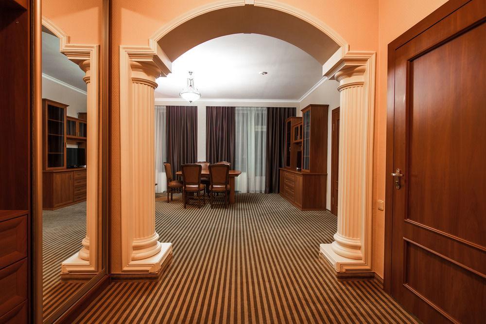 Codru Hotel Chisinau Eksteriør bilde