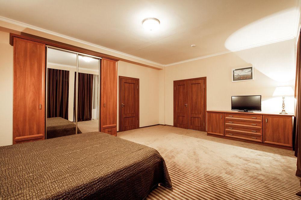 Codru Hotel Chisinau Eksteriør bilde